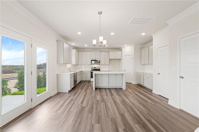 2969 Flat Rock Drive, Winston-salem, NC 27127