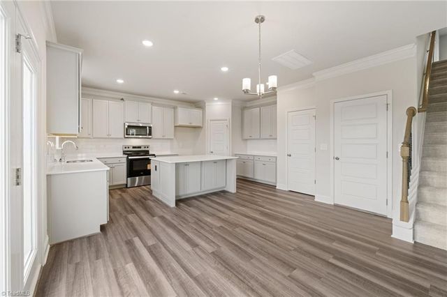 2969 Flat Rock Drive, Winston-salem, NC 27127