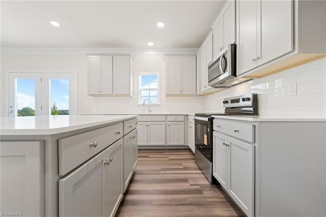 2969 Flat Rock Drive, Winston-salem, NC 27127