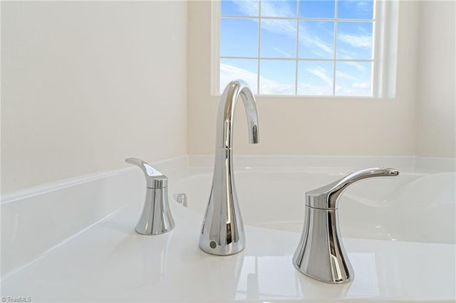 2969 Flat Rock Drive, Winston-salem, NC 27127