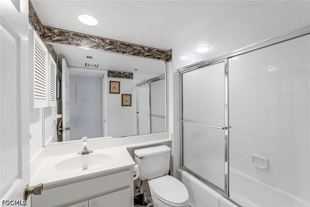 26225 Hickory BLVD 10C, Bonita Springs, FL 34134