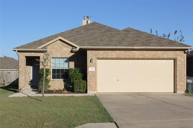 208 Firwood, Kyle, TX 78640
