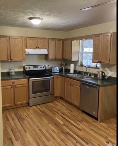188 65th Ave, Palmer, TN 37365