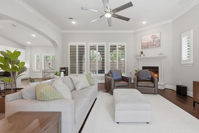 111 N Bimini Twist Circle, The Woodlands, TX 77375
