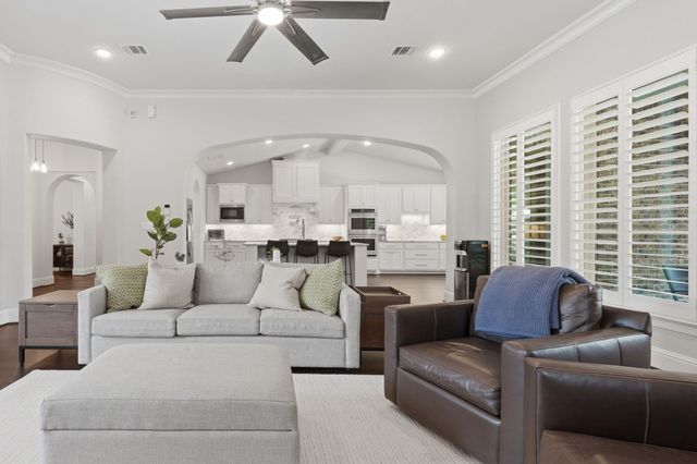 111 N Bimini Twist Circle, The Woodlands, TX 77375