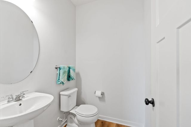 8612 Kenyon Court NE B, Blaine, MN 55434