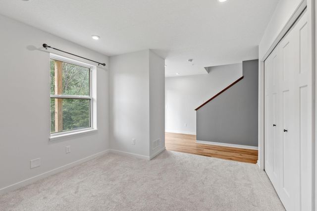 8612 Kenyon Court NE B, Blaine, MN 55434