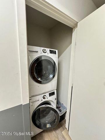 40 River Street 3, Troy, NY 12180