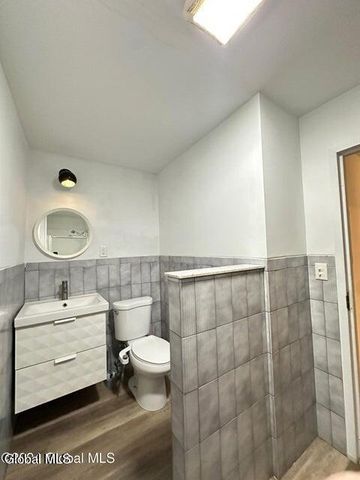 40 River Street 3, Troy, NY 12180