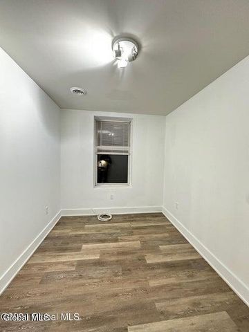 40 River Street 3, Troy, NY 12180