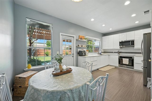 10912 Reisling Drive, Frisco, TX 75035