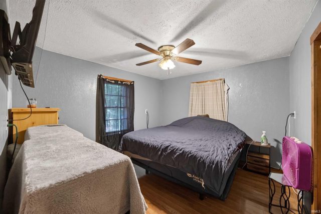 803 Old St Rd 37 N, Bedford, IN 47421