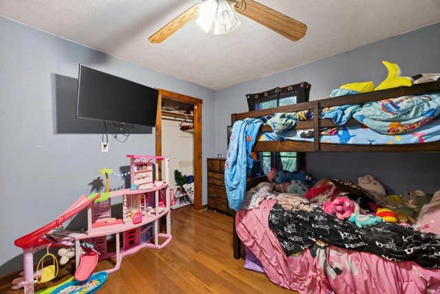 803 Old St Rd 37 N, Bedford, IN 47421
