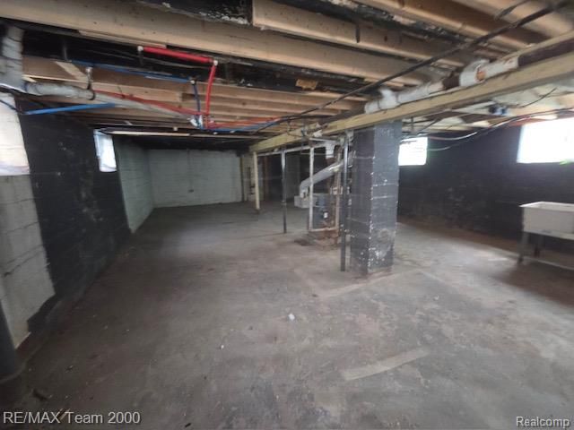 16685 Woodingham Drive, Detroit, MI 48221