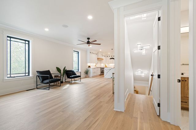 1240 Kenmore Pl, Nashville, TN 37216