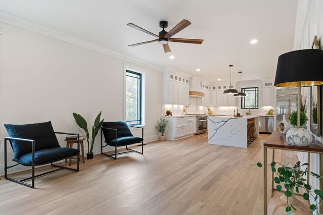 1240 Kenmore Pl, Nashville, TN 37216