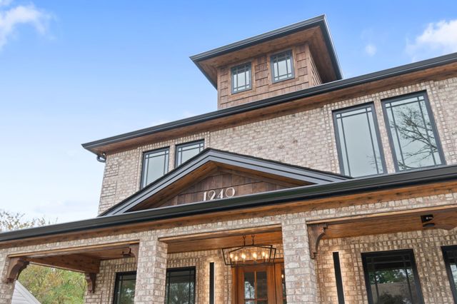 1240 Kenmore Pl, Nashville, TN 37216