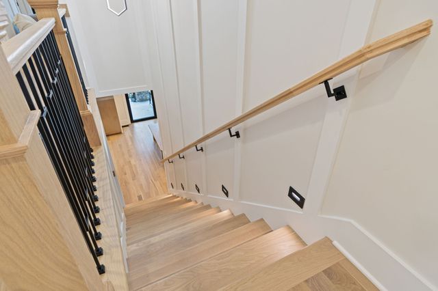 1240 Kenmore Pl, Nashville, TN 37216