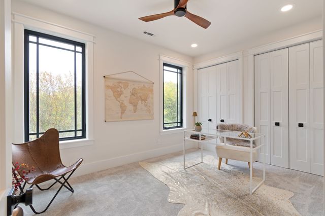 1240 Kenmore Pl, Nashville, TN 37216