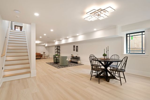 1240 Kenmore Pl, Nashville, TN 37216