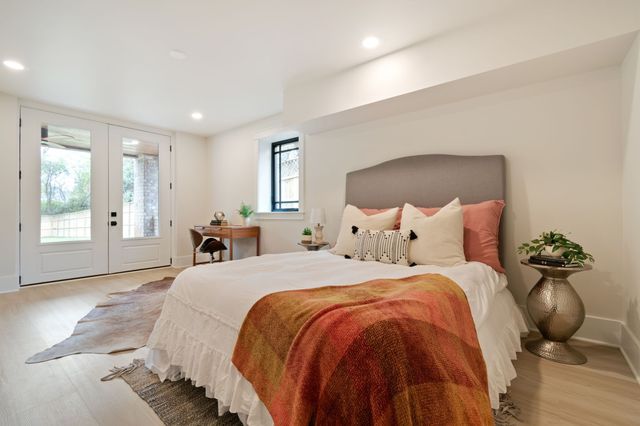 1240 Kenmore Pl, Nashville, TN 37216