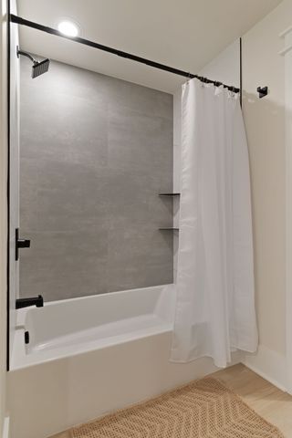 1240 Kenmore Pl, Nashville, TN 37216