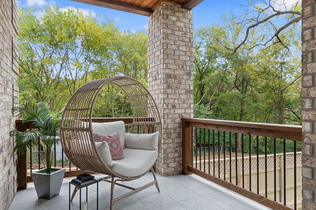 1240 Kenmore Pl, Nashville, TN 37216