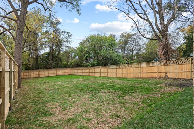 1240 Kenmore Pl, Nashville, TN 37216