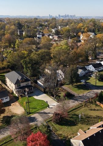 1240 Kenmore Pl, Nashville, TN 37216