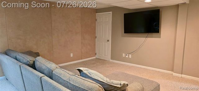 977 Town Trail, Pinckney, MI 48169