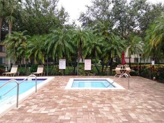 201 Foxtail Drive C1, Greenacres, FL 33415