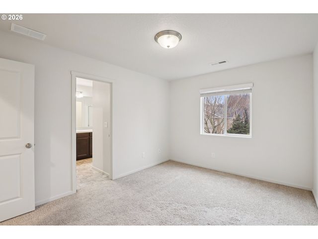 2121 Ne 118TH Pl, Vancouver, WA 98684