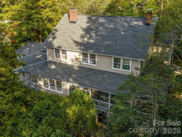 300 Ivy Terrace Drive, Saluda, NC 28773