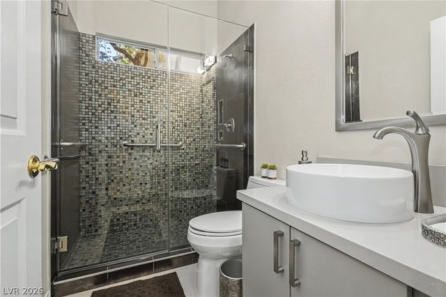 118 Serramonte Court, Henderson, NV 89074
