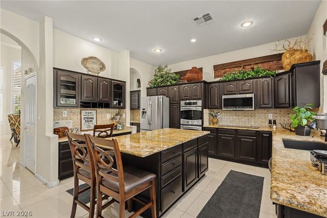 118 Serramonte Court, Henderson, NV 89074