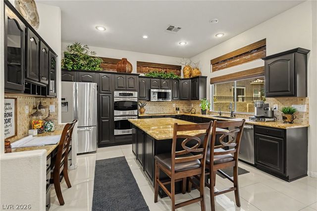 118 Serramonte Court, Henderson, NV 89074