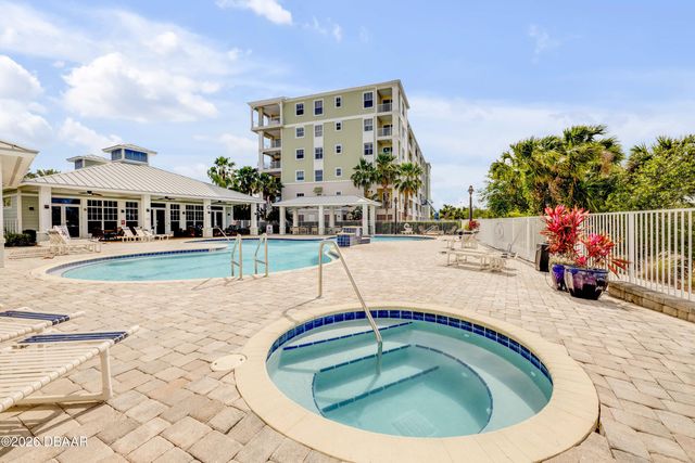 4 Riverwalk Dr Unit 201, New Smyrna Beach, FL 32169