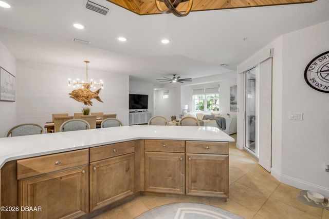 4 Riverwalk Dr Unit 201, New Smyrna Beach, FL 32169