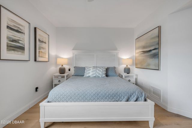 4 Riverwalk Dr Unit 201, New Smyrna Beach, FL 32169