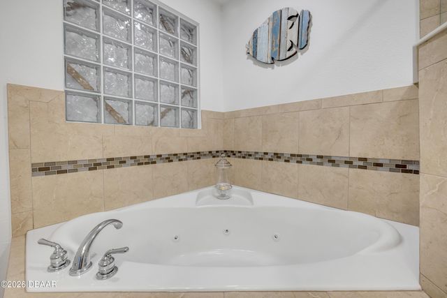 4 Riverwalk Dr Unit 201, New Smyrna Beach, FL 32169