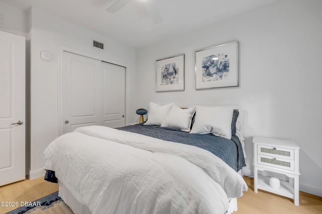 4 Riverwalk Dr Unit 201, New Smyrna Beach, FL 32169