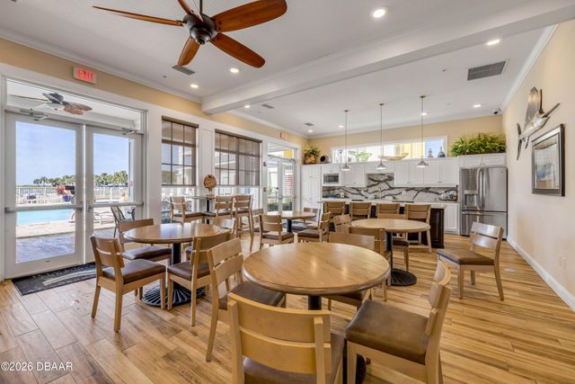 4 Riverwalk Dr Unit 201, New Smyrna Beach, FL 32169