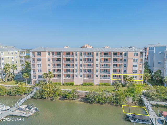4 Riverwalk Dr Unit 201, New Smyrna Beach, FL 32169