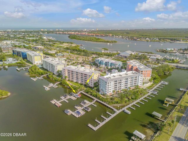 4 Riverwalk Dr Unit 201, New Smyrna Beach, FL 32169