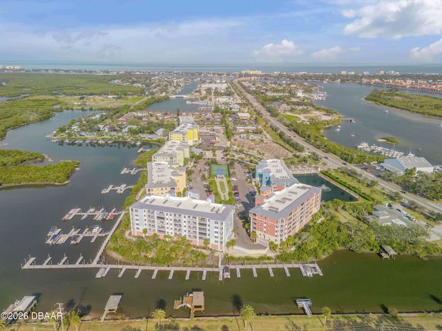 4 Riverwalk Dr Unit 201, New Smyrna Beach, FL 32169