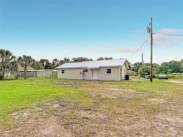38611 MARSHALL STREET, Umatilla, FL 32784