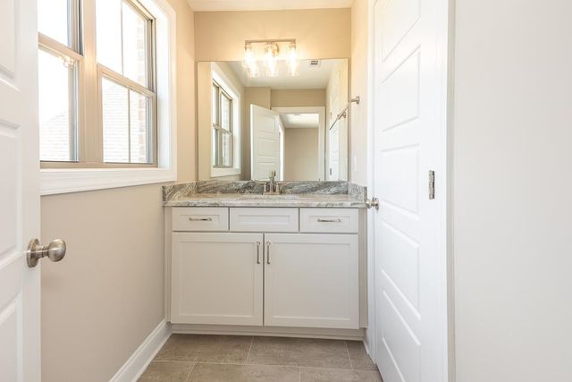 5383 KAITLYNN ROSE DR, Lakeland, TN 38002