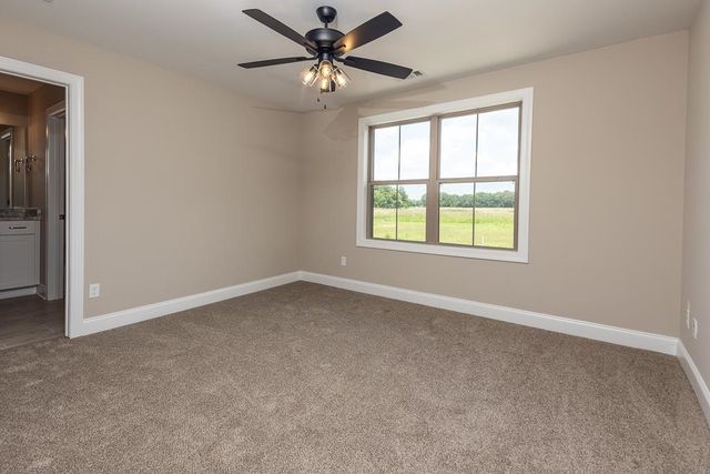 5383 KAITLYNN ROSE DR, Lakeland, TN 38002