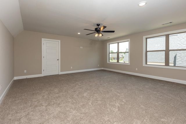 5383 KAITLYNN ROSE DR, Lakeland, TN 38002