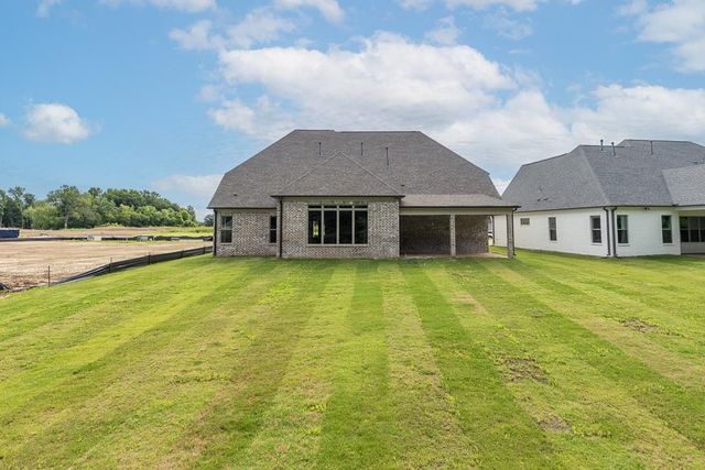 5383 KAITLYNN ROSE DR, Lakeland, TN 38002